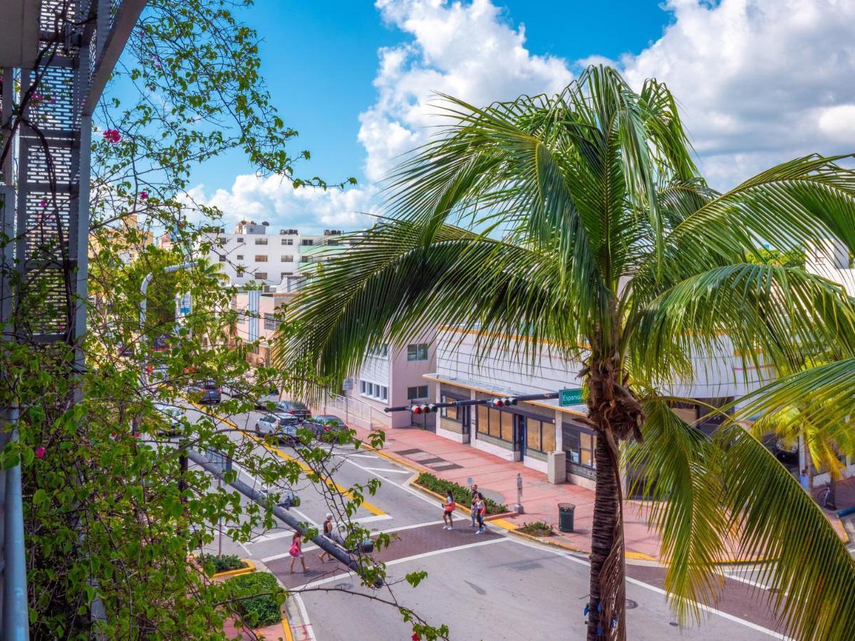 Luxury Oceanfront Balcony Suite - Best Location! Miami Beach Exterior photo